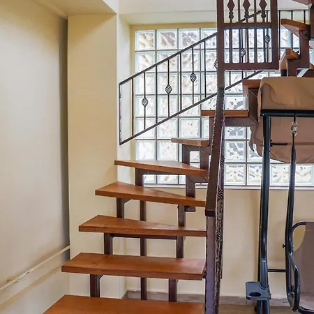 Stunning In W/ 3 Bedrooms Apartment Ábrahámhegy